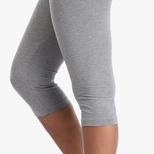 Heather Gray Women's Capri Pants